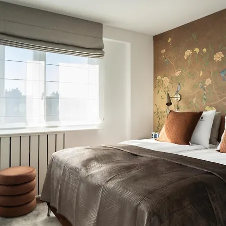 Secret Garden By Lion